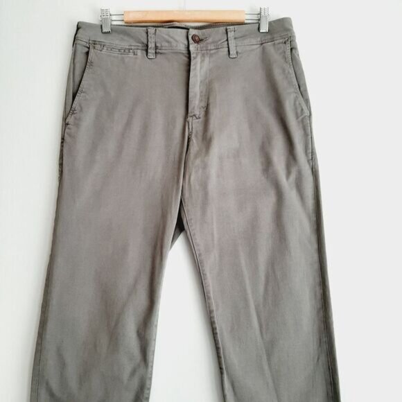 AMERICAN EAGLE AE New Flex Slim Straight Khaki Pants Gray Men's Sz 32 - Picture 2 of 9